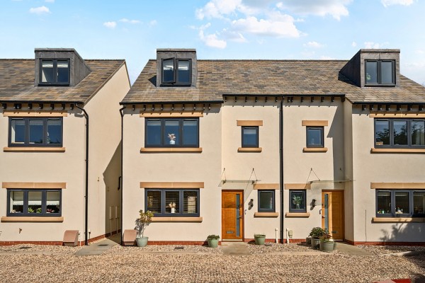 Blue Cedar Court, Stow Road, Moreton-in-Marsh