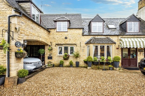 View Full Details for Lansdowne, Bourton-On-The-Water, GL54