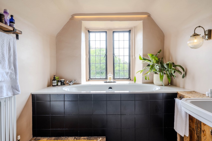 Images for High Street, Shipton-Under-Wychwood, OX7