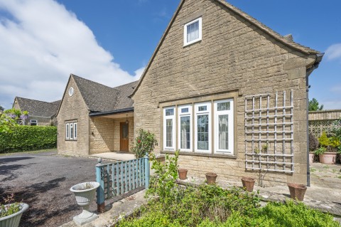 View Full Details for Charlesway, Longborough, GL56