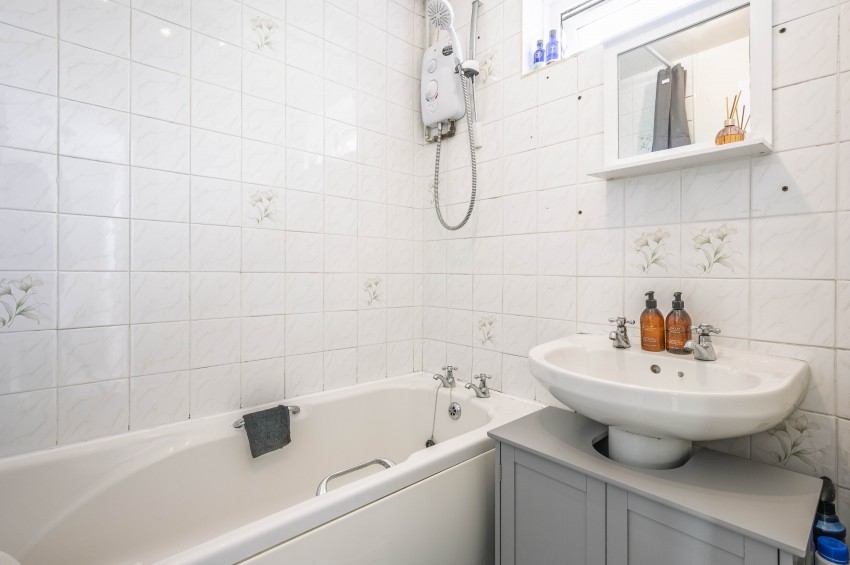 Images for Wright Close, Upper Rissington, GL54