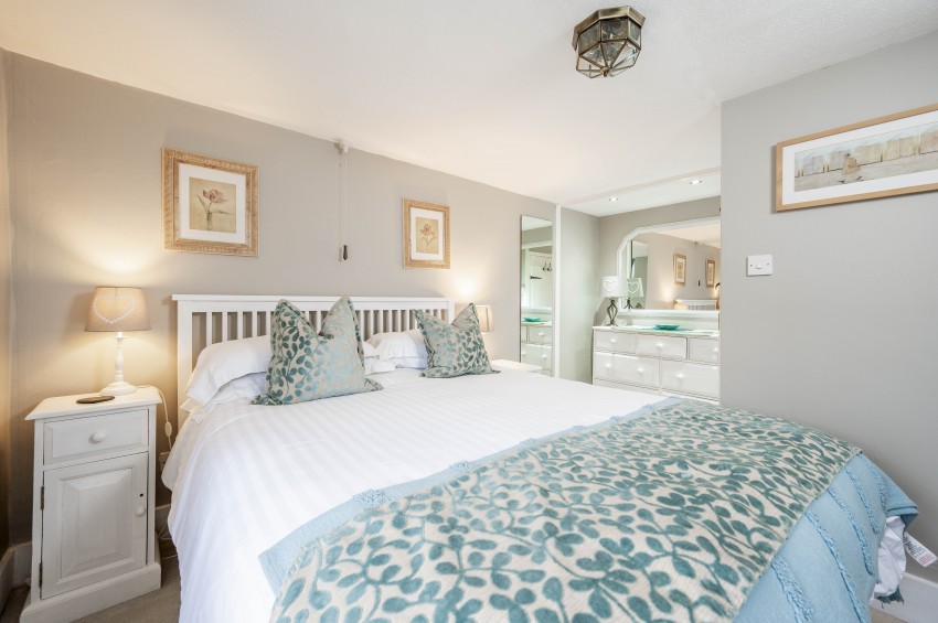 Images for 3 Springbank Villas, Lansdowne, GL54