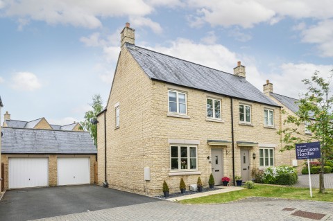 View Full Details for Mallard Crescent, Bourton-On-The-Water, GL54