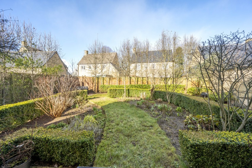Images for Sparrows Way, Upper Rissington, GL54