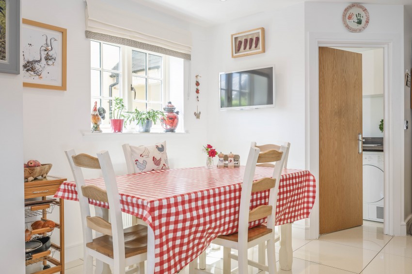 Images for Stirling Way, Moreton-In-Marsh, GL56