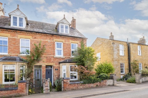 View Full Details for Evenlode Road, Moreton-In-Marsh, GL56