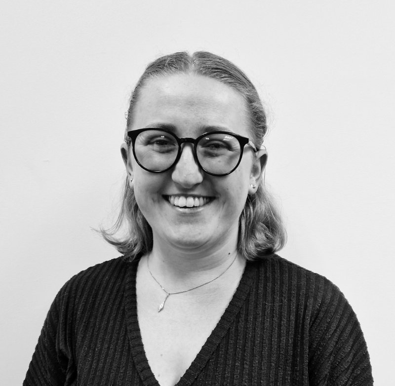 Sophie Simms, Sales Administrator